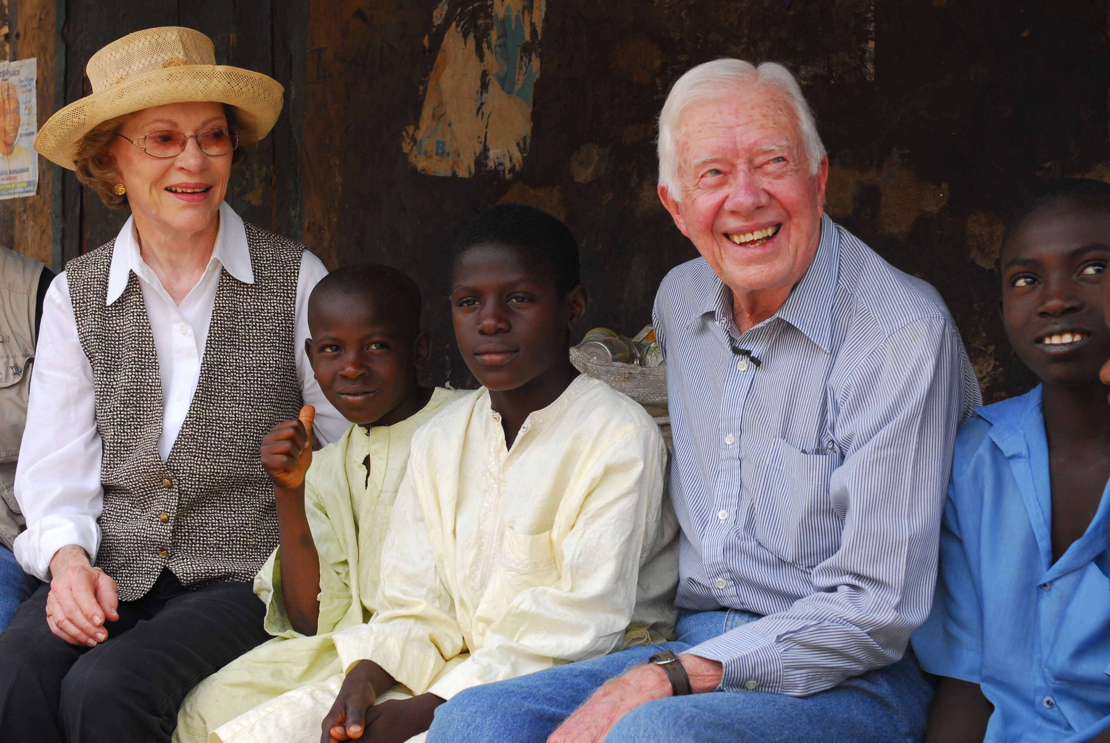 Former U.S. President Jimmy Carter and his wife, Rosalynn, visited children suffering from schistosomiasis during their Feb. 15, 2007, trip to Nasarawa North, Nigeria. 