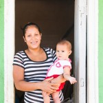 Aleyda Luque, of Masaya, Nicaragua, with her first daughter, Brittany.